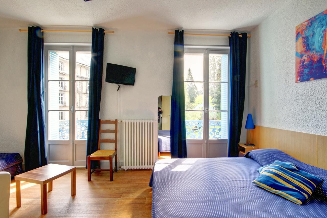 Cleotel Ла-Бурбуль Экстерьер фото