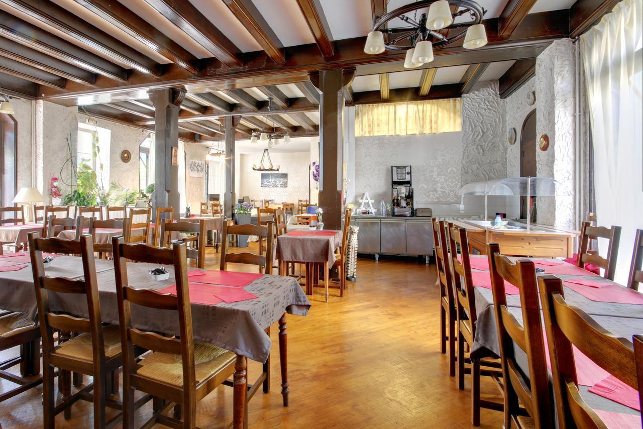 Cleotel Ла-Бурбуль Экстерьер фото